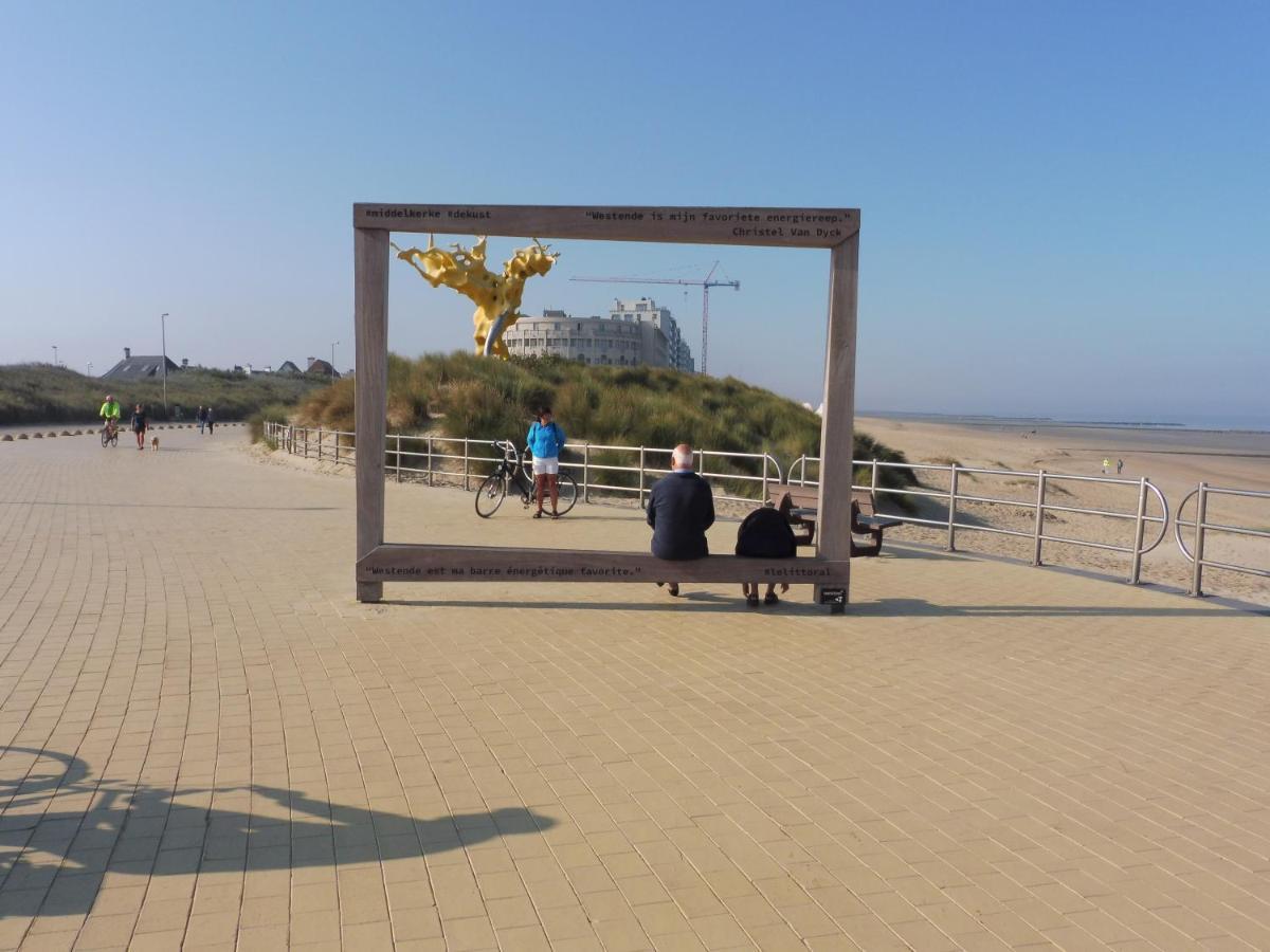 מידלקרק Studio On The Beach With Sea View מראה חיצוני תמונה